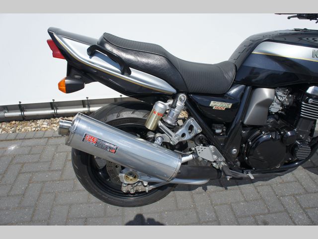 kawasaki - zrx-1100