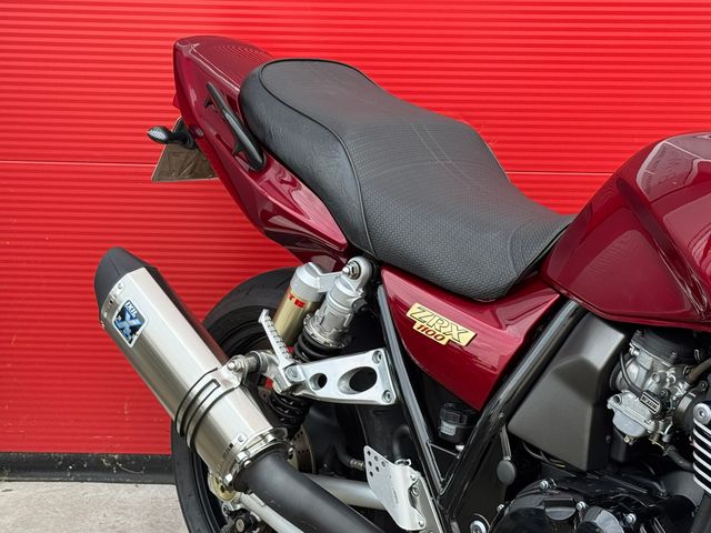 kawasaki - zrx-1100