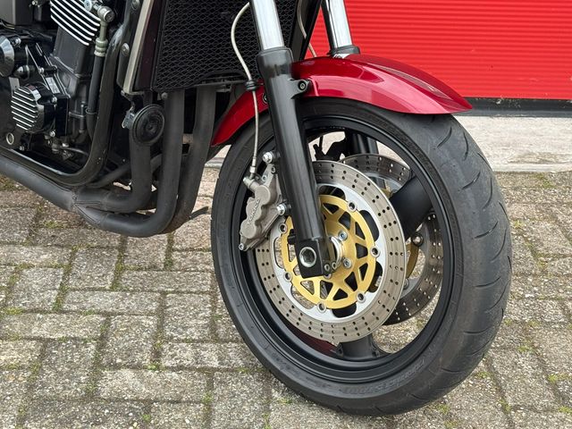 kawasaki - zrx-1100