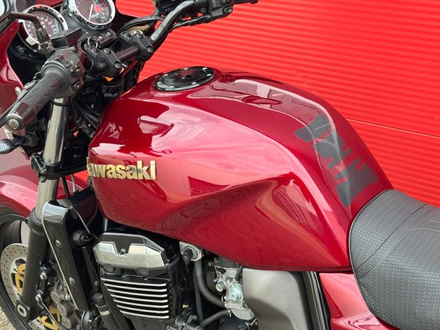 kawasaki - zrx-1100