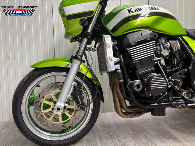 kawasaki - zrx-1200-r