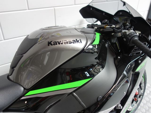 kawasaki - zx-10r