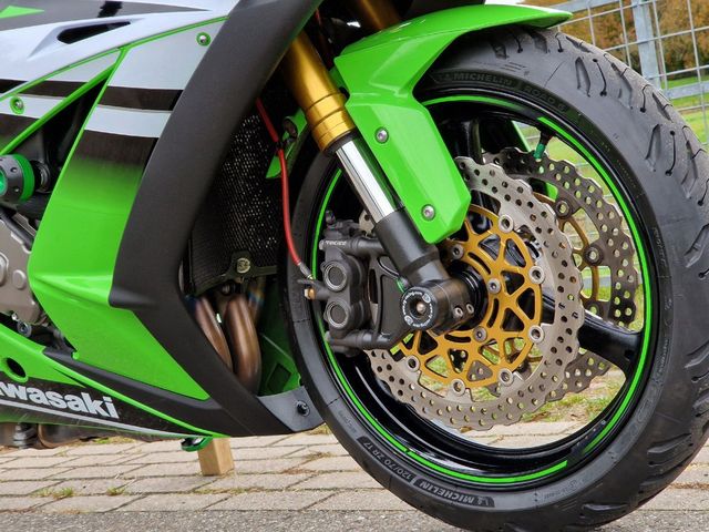 kawasaki - zx-10r-ninja