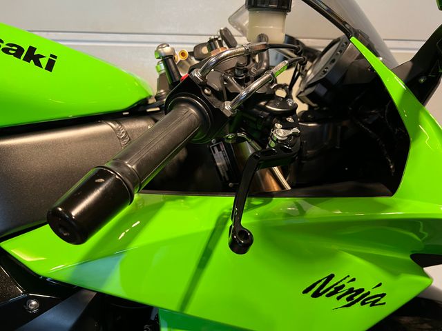 kawasaki - zx-10r-ninja