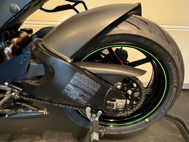 kawasaki - zx-10r-ninja