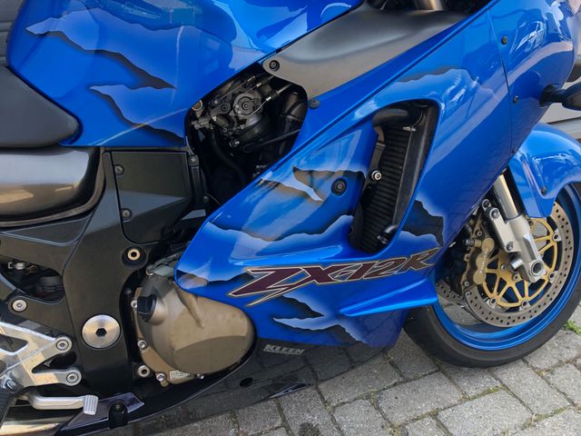 kawasaki - zx-12r-ninja