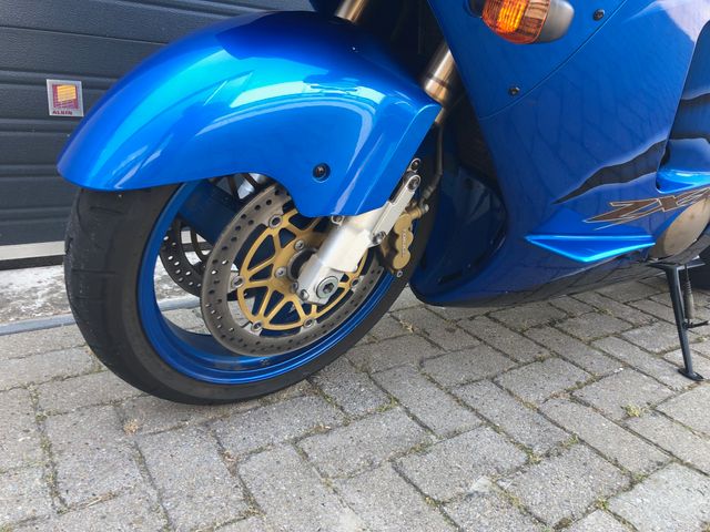 kawasaki - zx-12r-ninja
