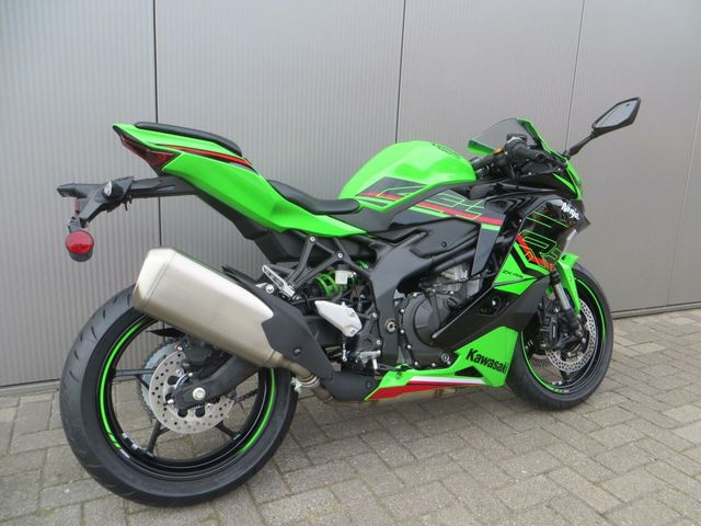 kawasaki - zx-4