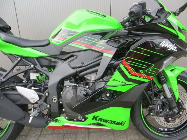 kawasaki - zx-4