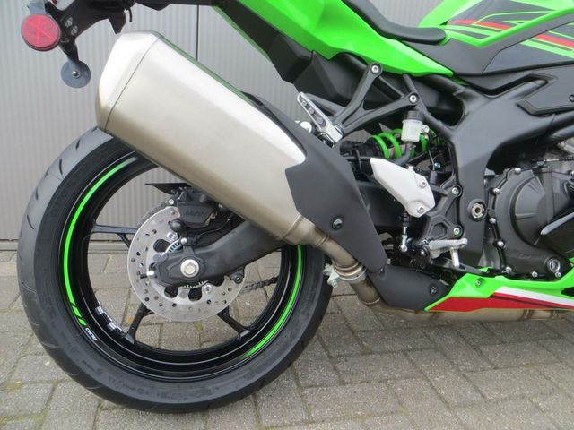 kawasaki - zx-4