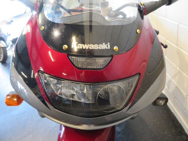 kawasaki - zx-9r-ninja