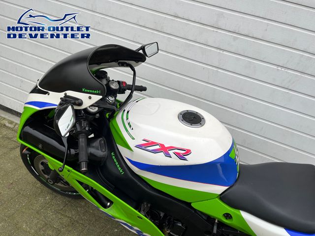 kawasaki - zxr-750