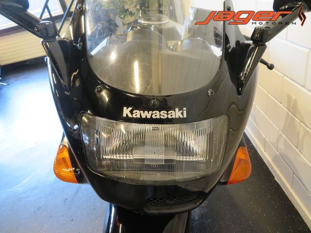 kawasaki - zzr-1100