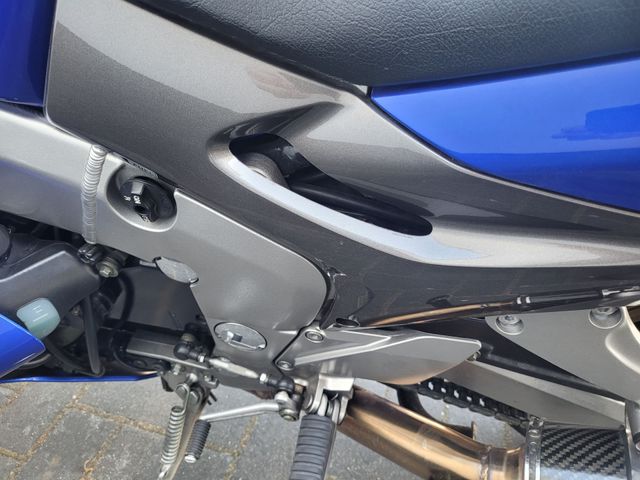 kawasaki - zzr-1200