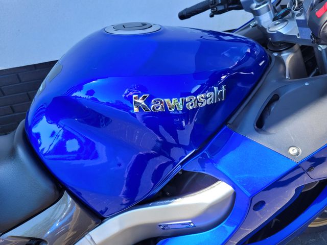 kawasaki - zzr-1200