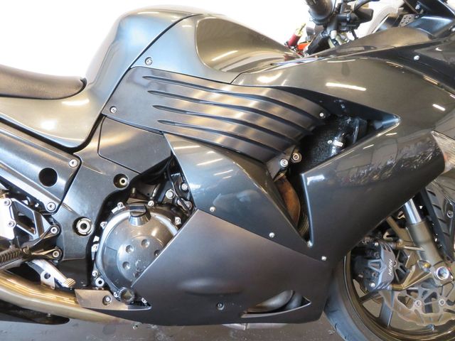 kawasaki - zzr-1400