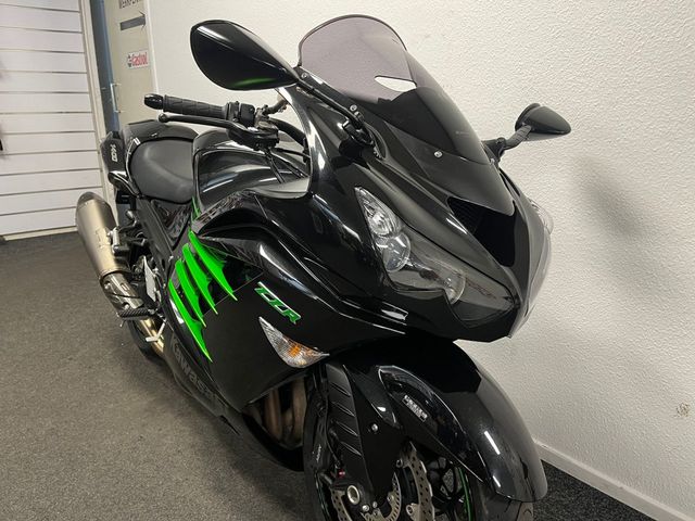 kawasaki - zzr-1400