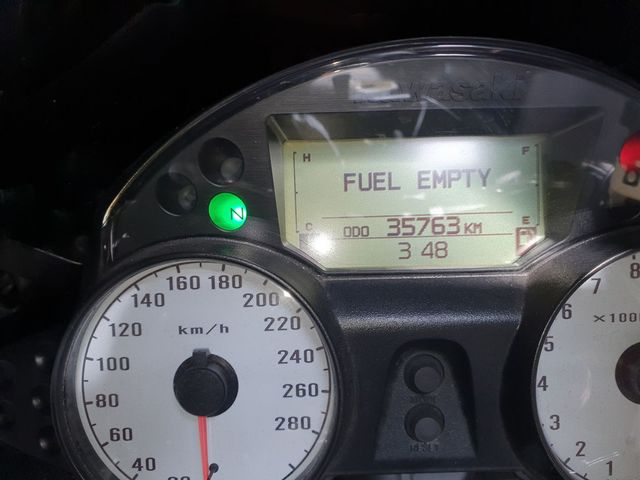 kawasaki - zzr-1400