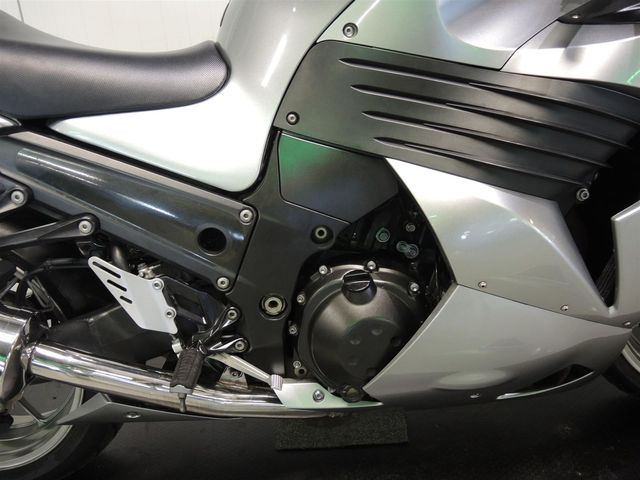 kawasaki - zzr-1400-abs