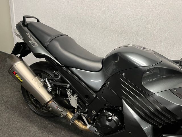 kawasaki - zzr-1400-abs