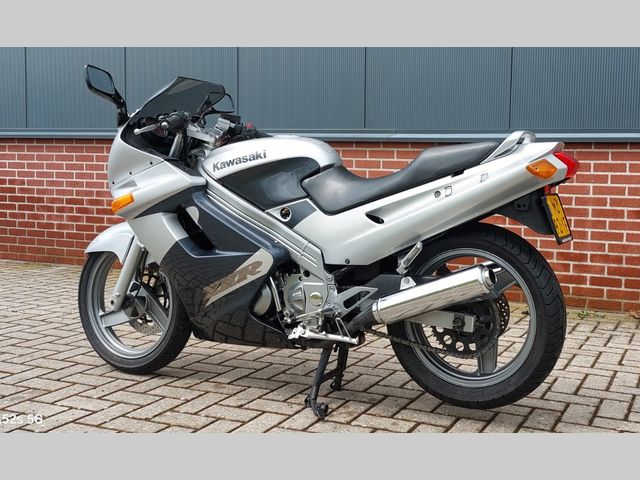 kawasaki - zzr-250