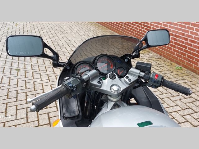 kawasaki - zzr-250