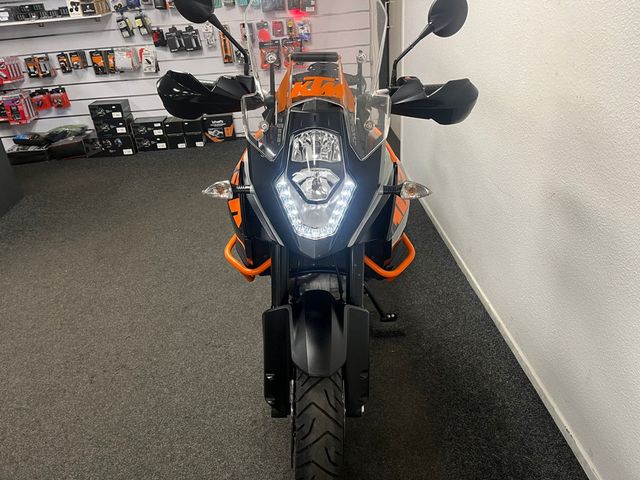 ktm - 1050-adventure