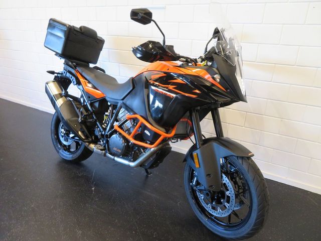 ktm - 1090-adventure