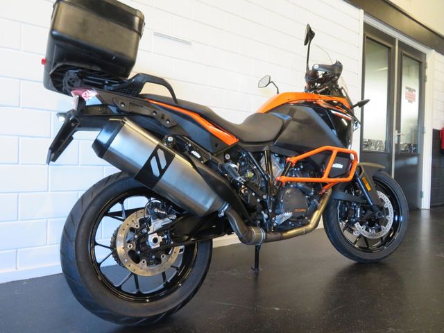 ktm - 1090-adventure