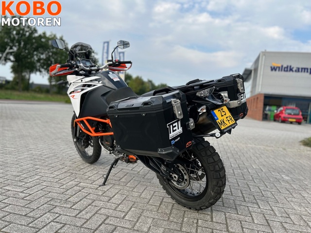 ktm - 1090-adventure-r