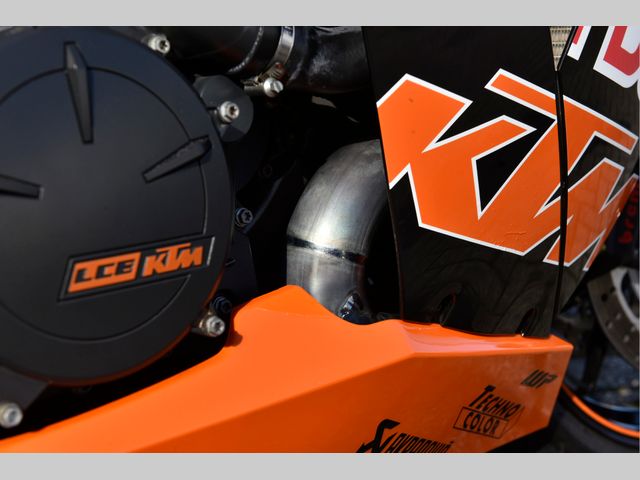 ktm - 1190-rc-8-r-red-bull-edition