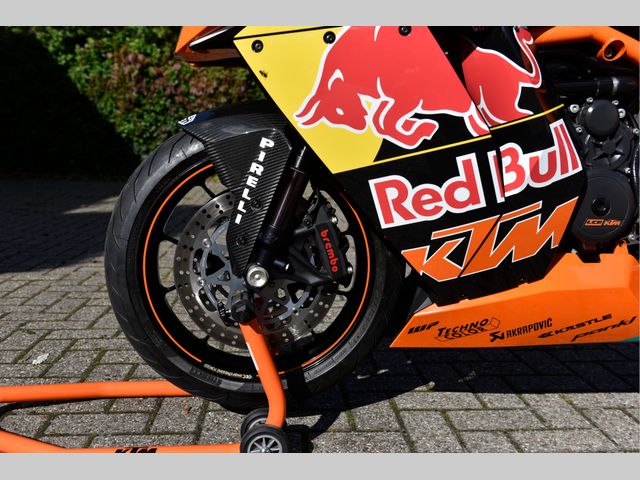 ktm - 1190-rc-8-r-red-bull-edition