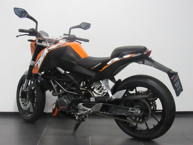 ktm - 125-duke