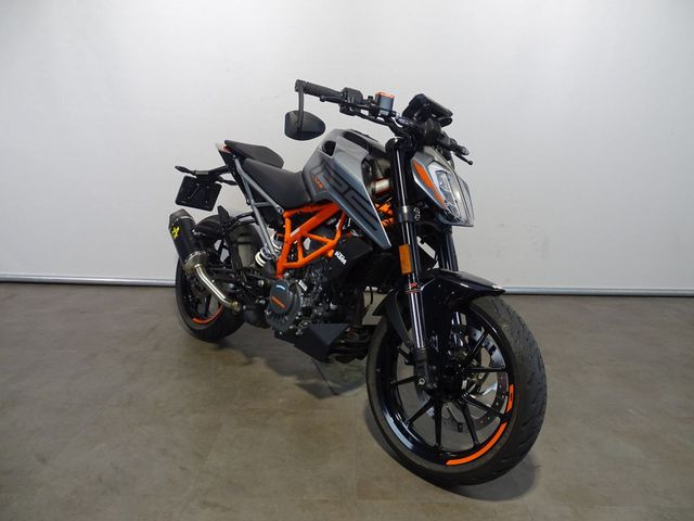 ktm - 125-duke