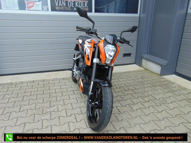 ktm - 125-duke