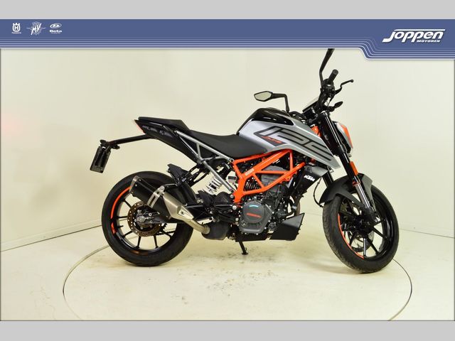 ktm - 125-duke