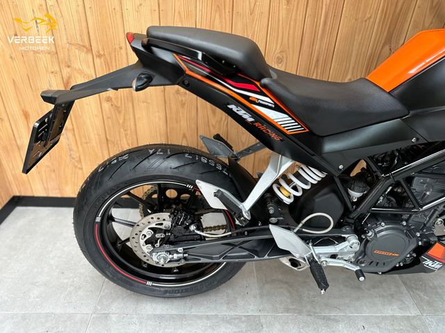 ktm - 125-duke