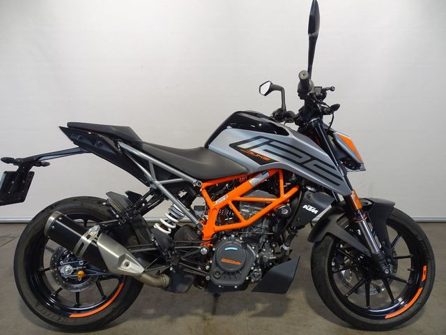 ktm - 125-duke