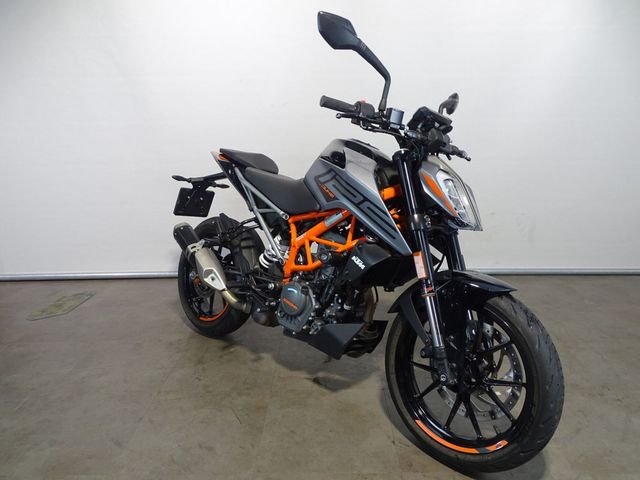 ktm - 125-duke