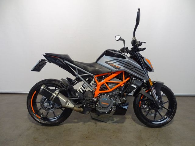 ktm - 125-duke