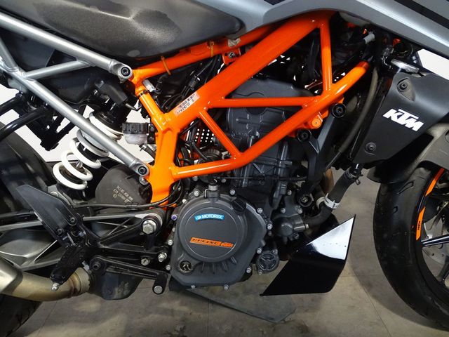 ktm - 125-duke