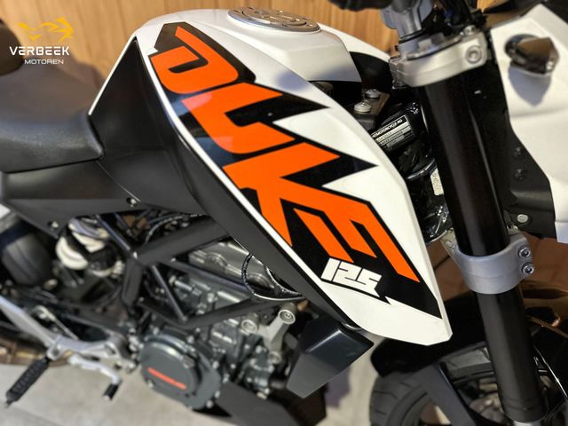 ktm - 125-duke