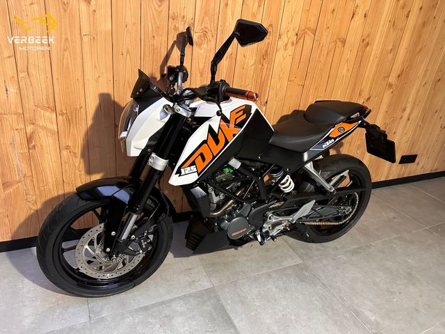 ktm - 125-duke