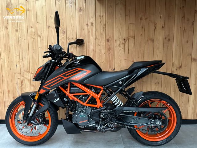 ktm - 125-duke