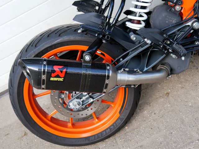 ktm - 125-duke