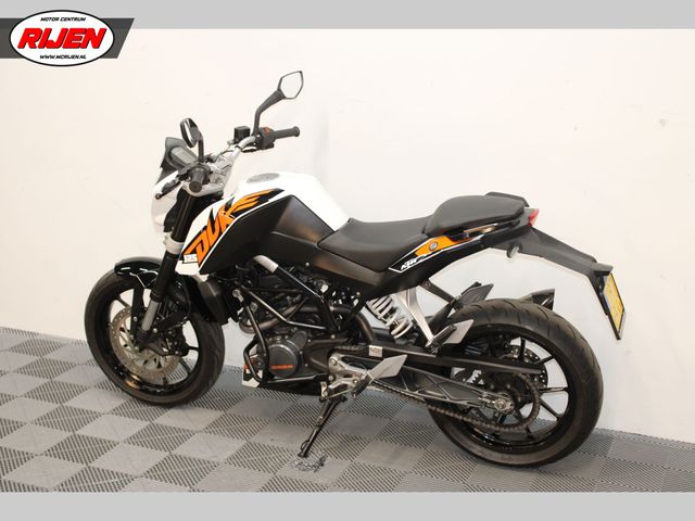 ktm - 125-duke