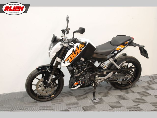 ktm - 125-duke