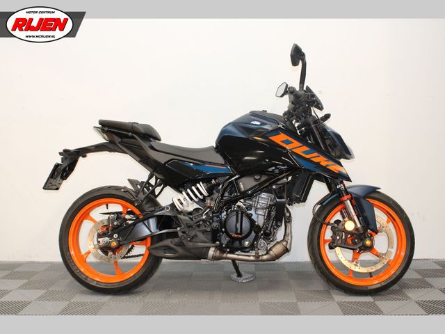 ktm - 125-duke