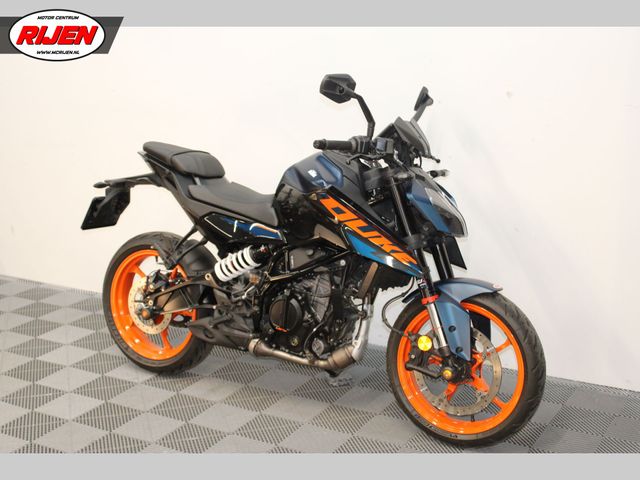 ktm - 125-duke