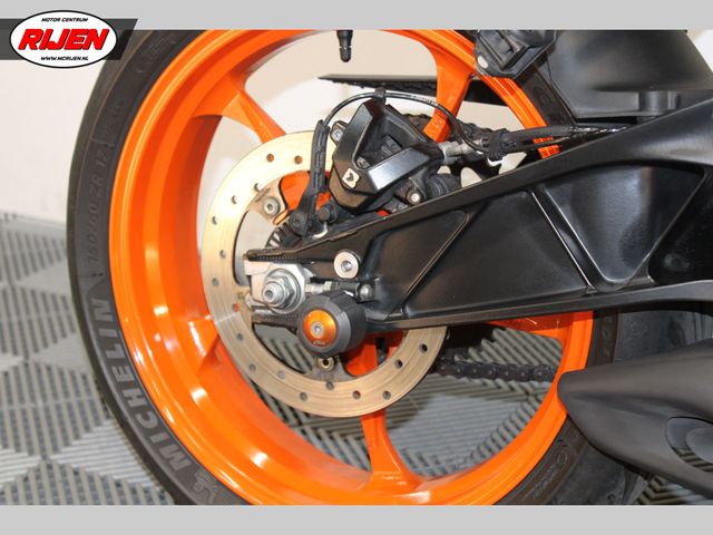 ktm - 125-duke